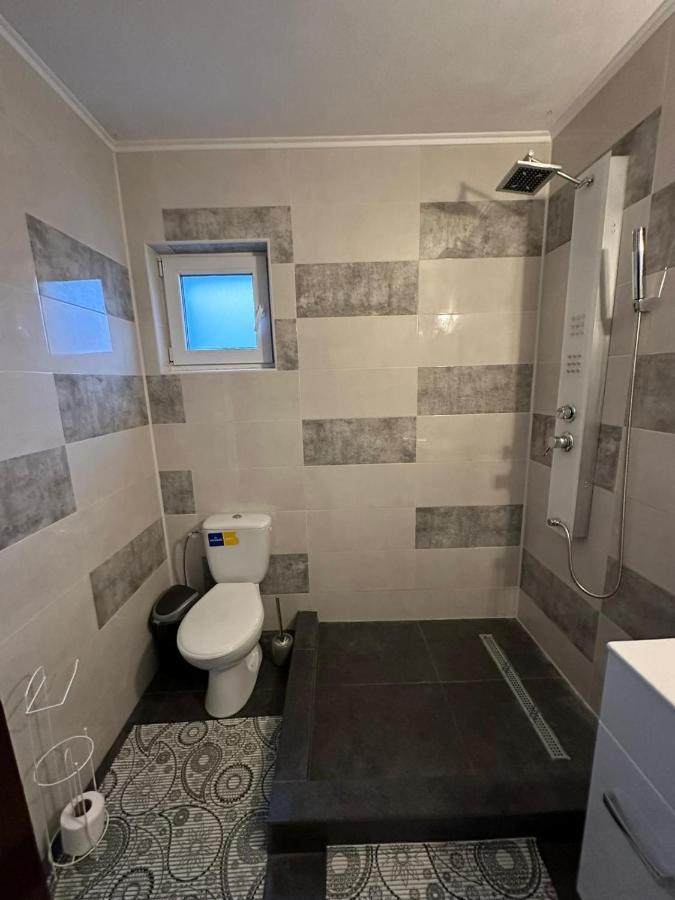 Casa Eroilor Holiday home